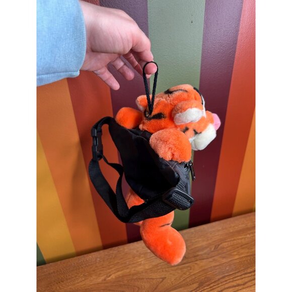 Vintage Winnie the Pooh tigger purse bag Fanny pack parks Walt Disney small size - Picture 4 of 6